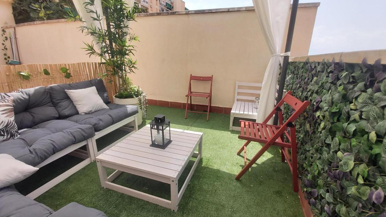 Del Parque Flats Atico Capuchinos Apartment Малага Екстериор снимка