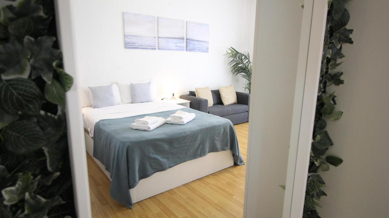 Del Parque Flats Atico Capuchinos Apartment Малага Екстериор снимка